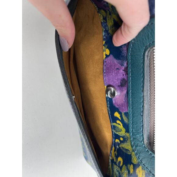 Patricia Nash Deep Blue Nature Floral Multi Color Satchel Bag Style P879420 - Picture 13 of 13